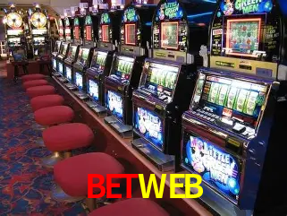 A Popularidade dos Caça-Níqueis no BETWEB